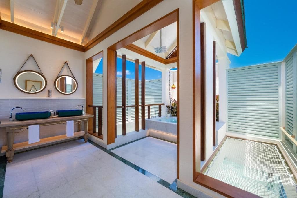 rooms-nest-water-villa