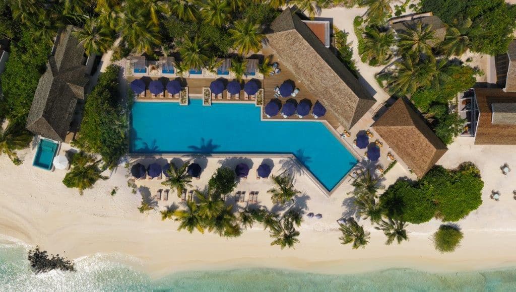 bars-sunset-pool-and-bar