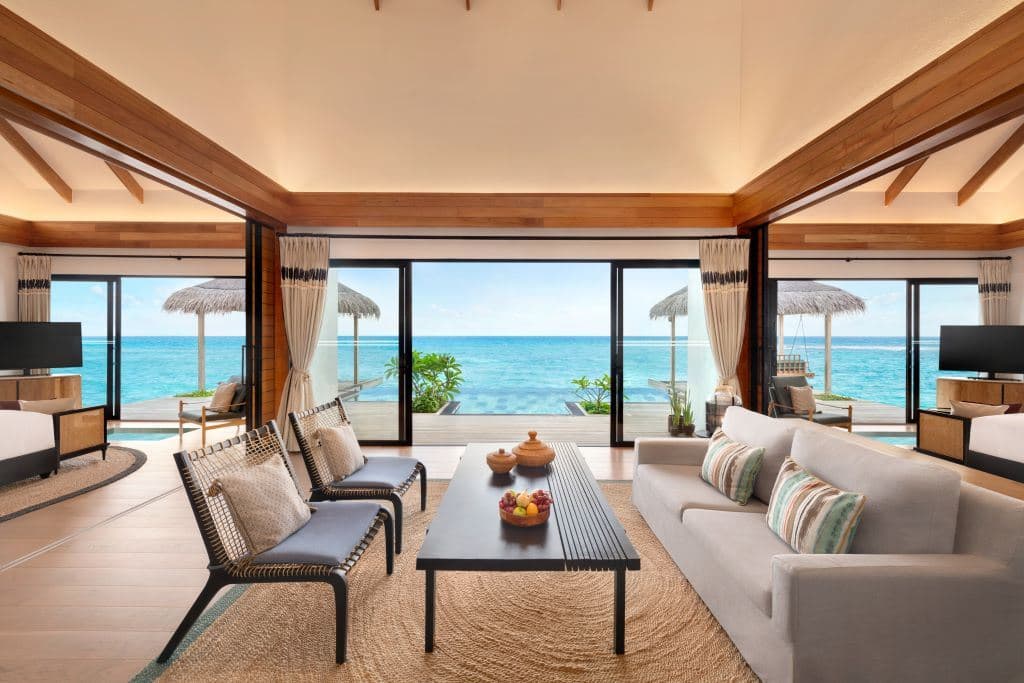 rooms-twobedroom-overwater-pool-villa