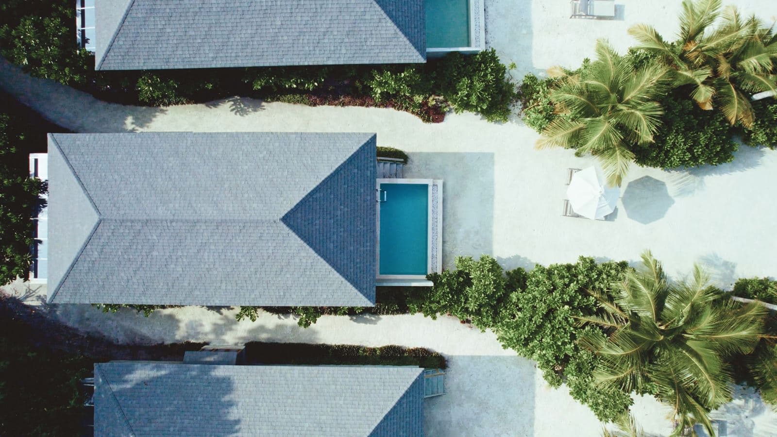 rooms-dheru-beach-pool-villa