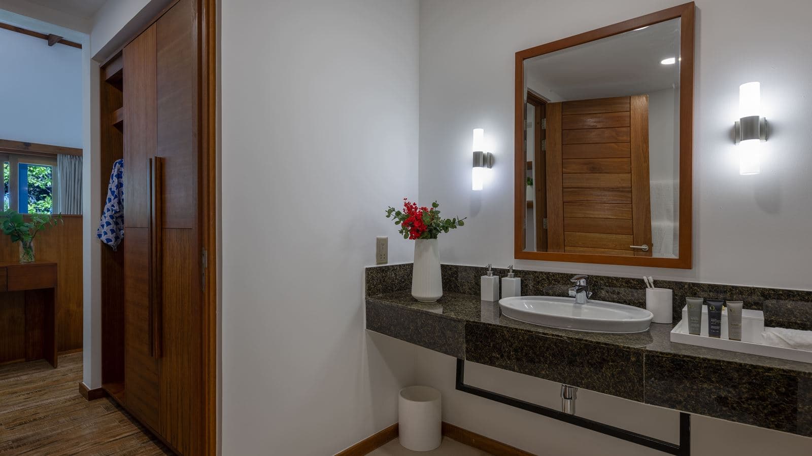 rooms-sunset-beach-suite