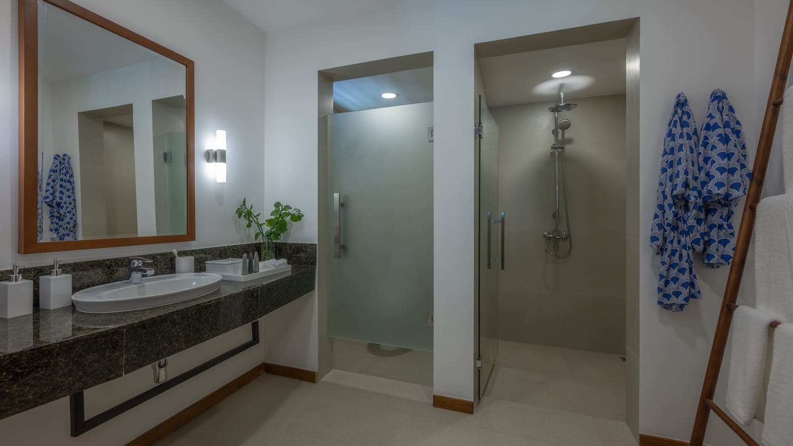rooms-sunset-family-sky-suite