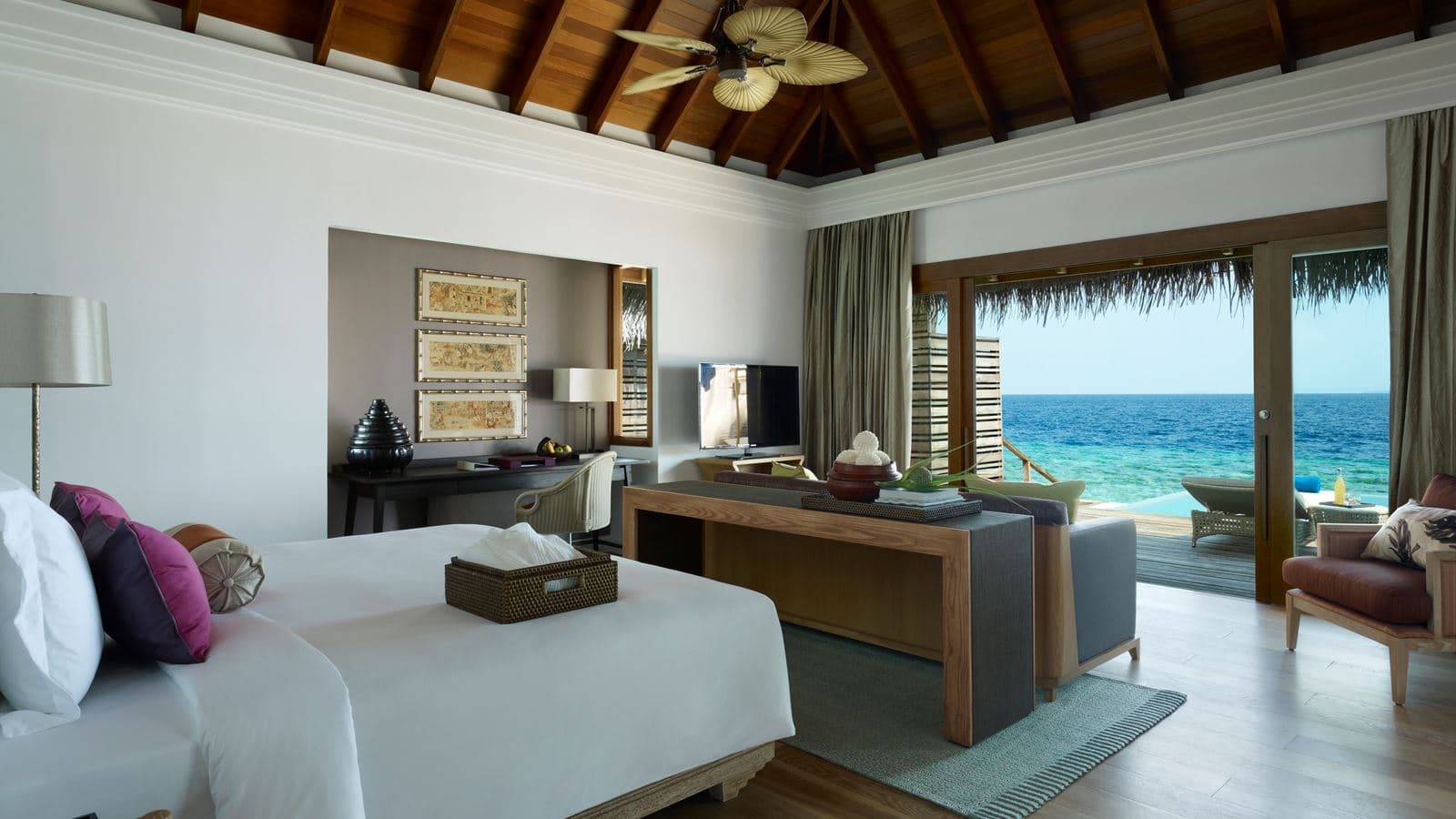 rooms-overwater-pool-villa
