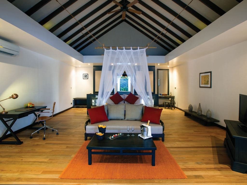 rooms-sunset-beach-villa