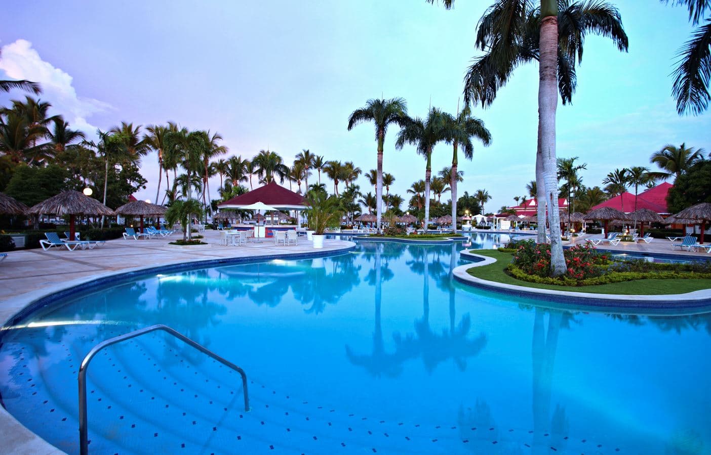pools-outdoor-pool