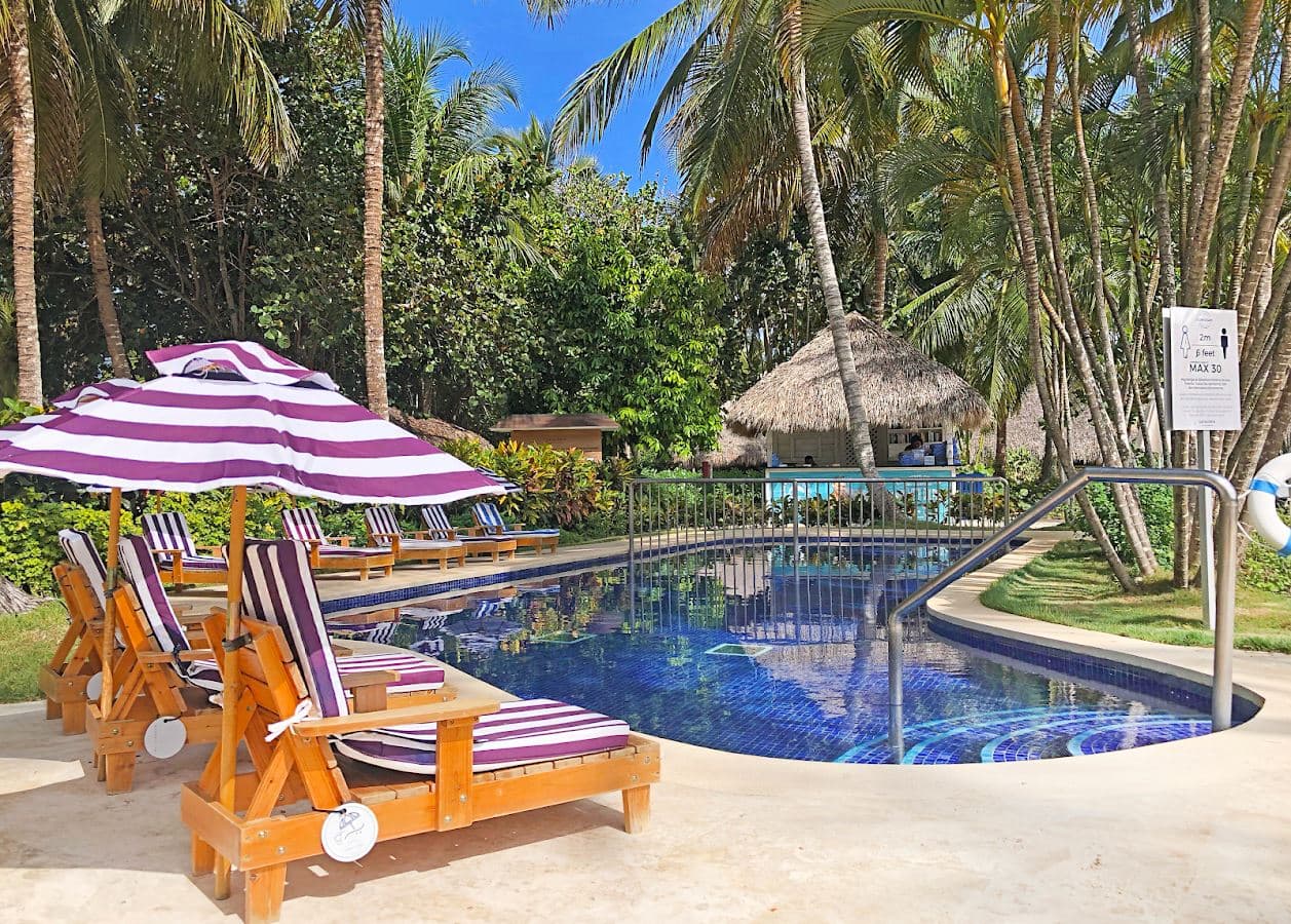 pools-outdoor-childrens-pool