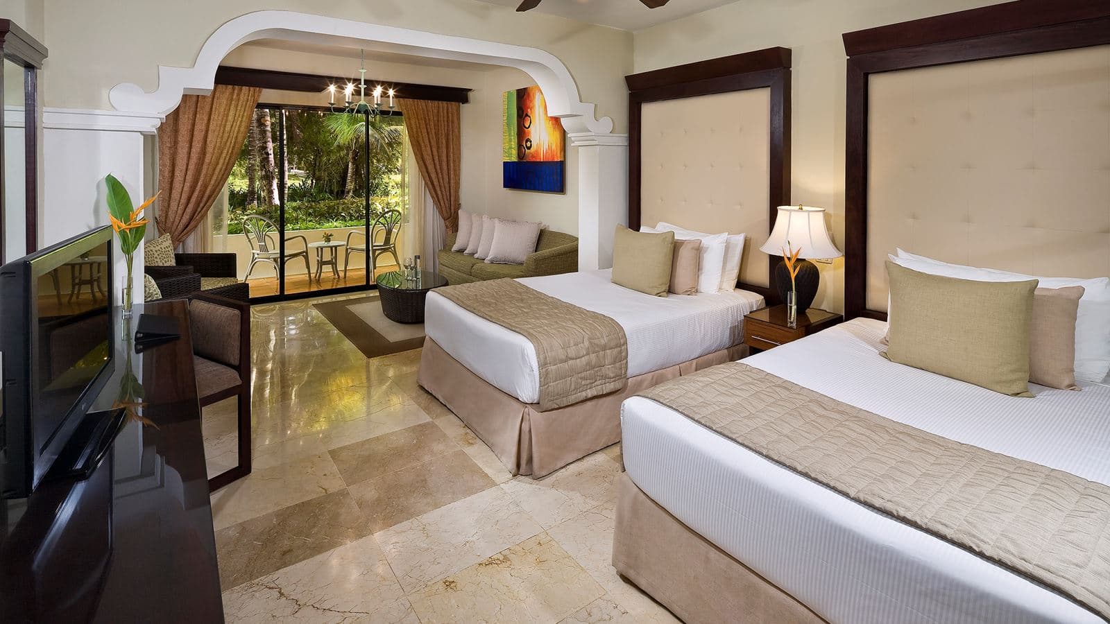rooms-deluxe-room