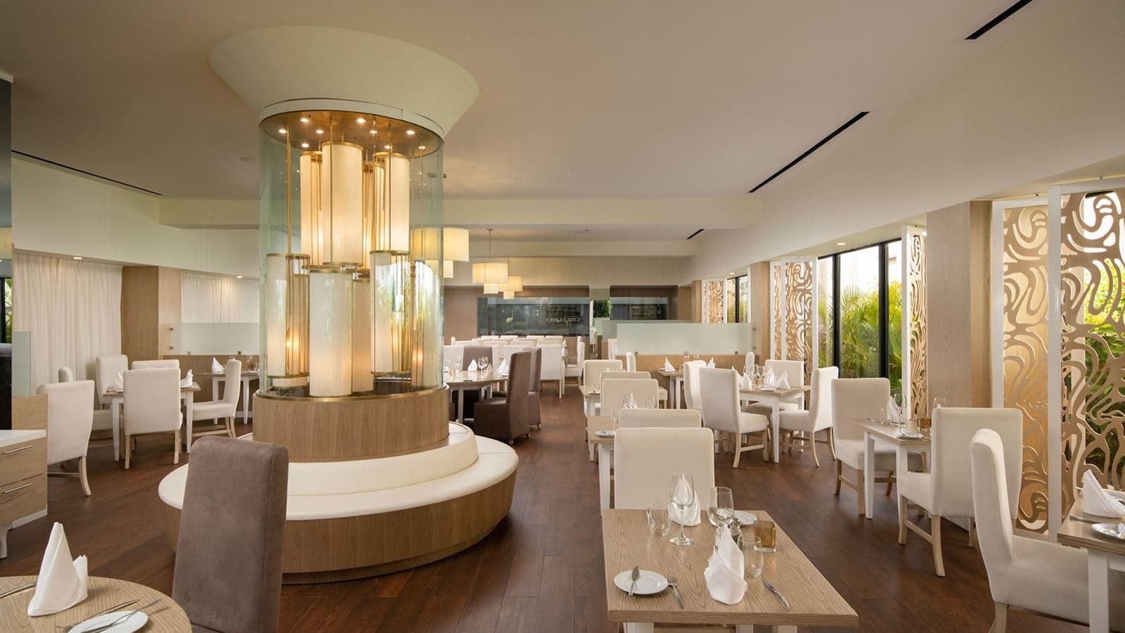 restaurants-tauro