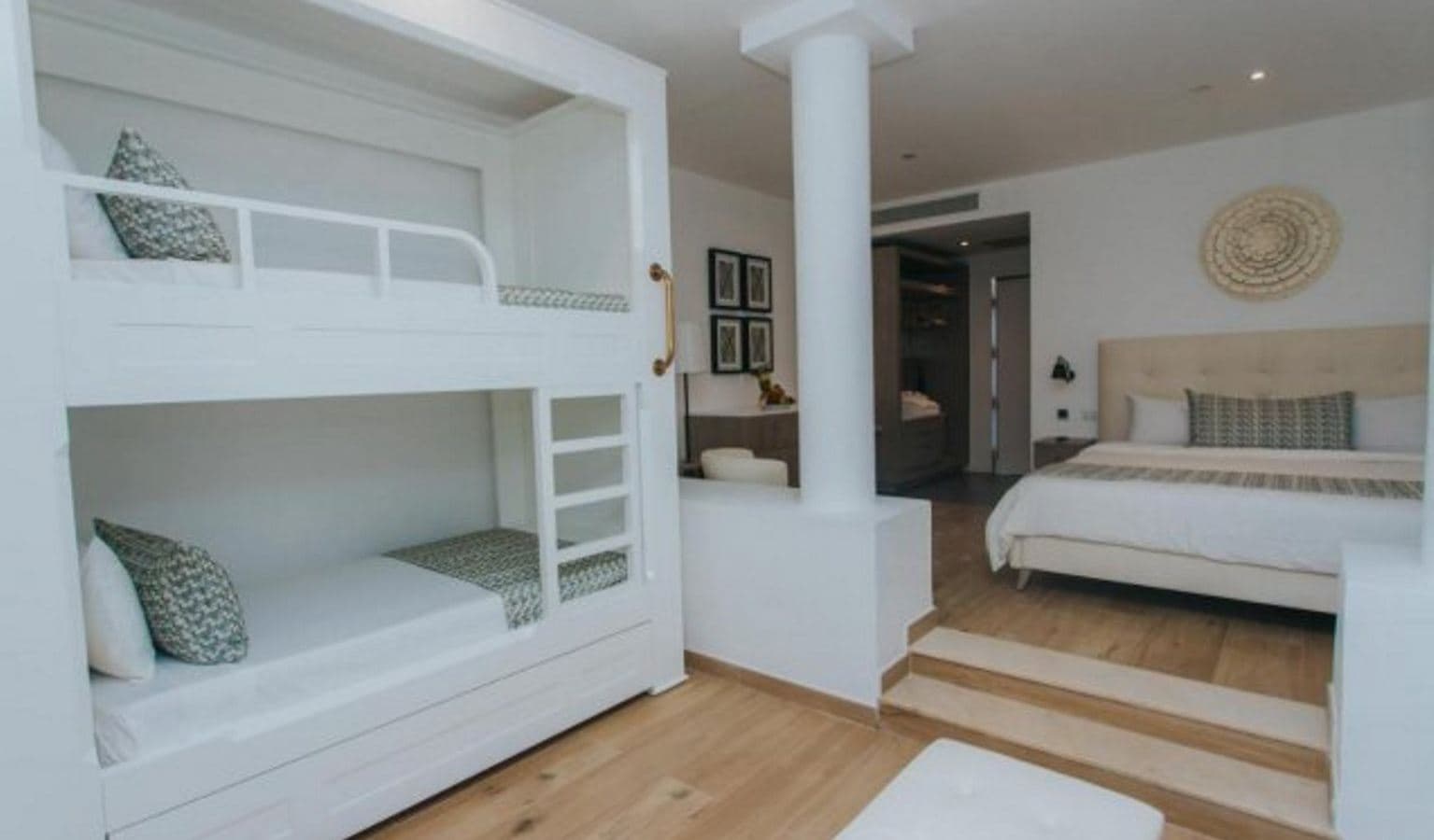 rooms-family-club-junior-suite