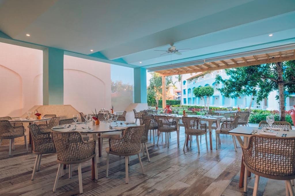 restaurants-restaurants