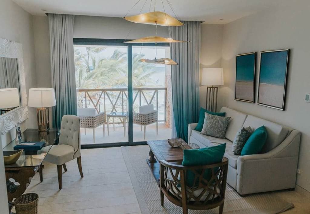 rooms-castle-suite-ocean-front