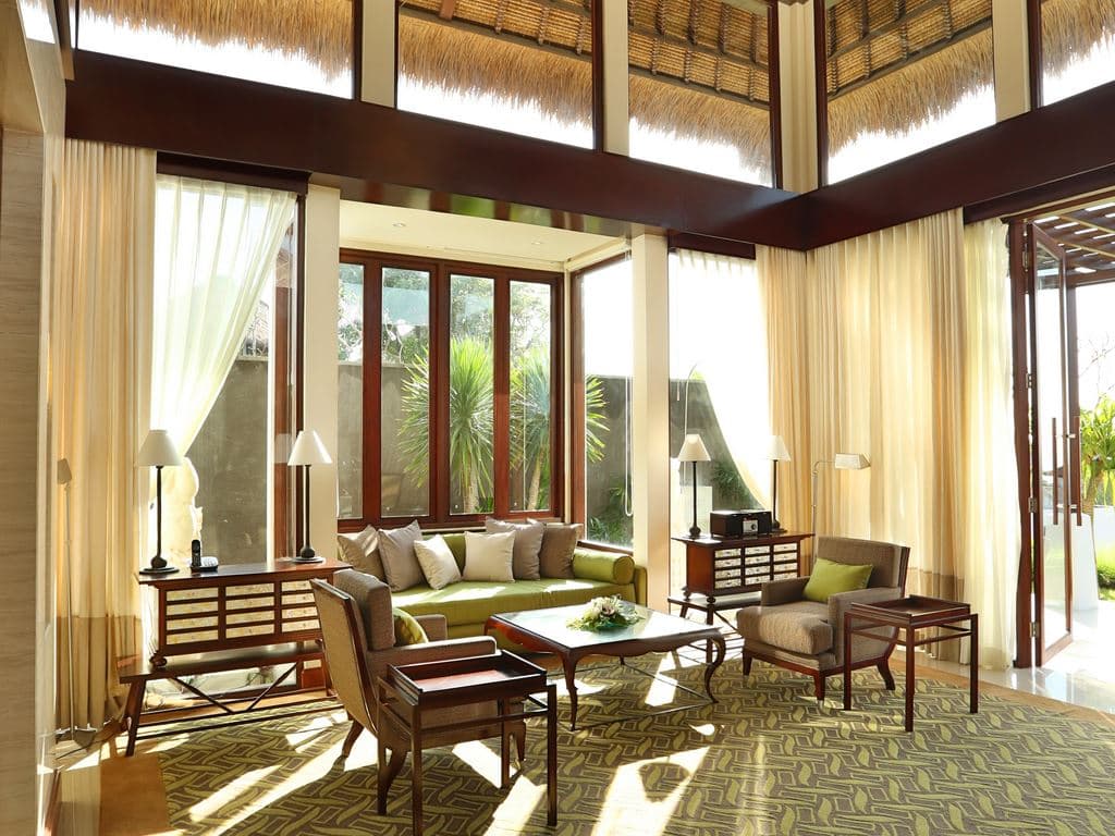 rooms-onebedroom-garden-pool-villa