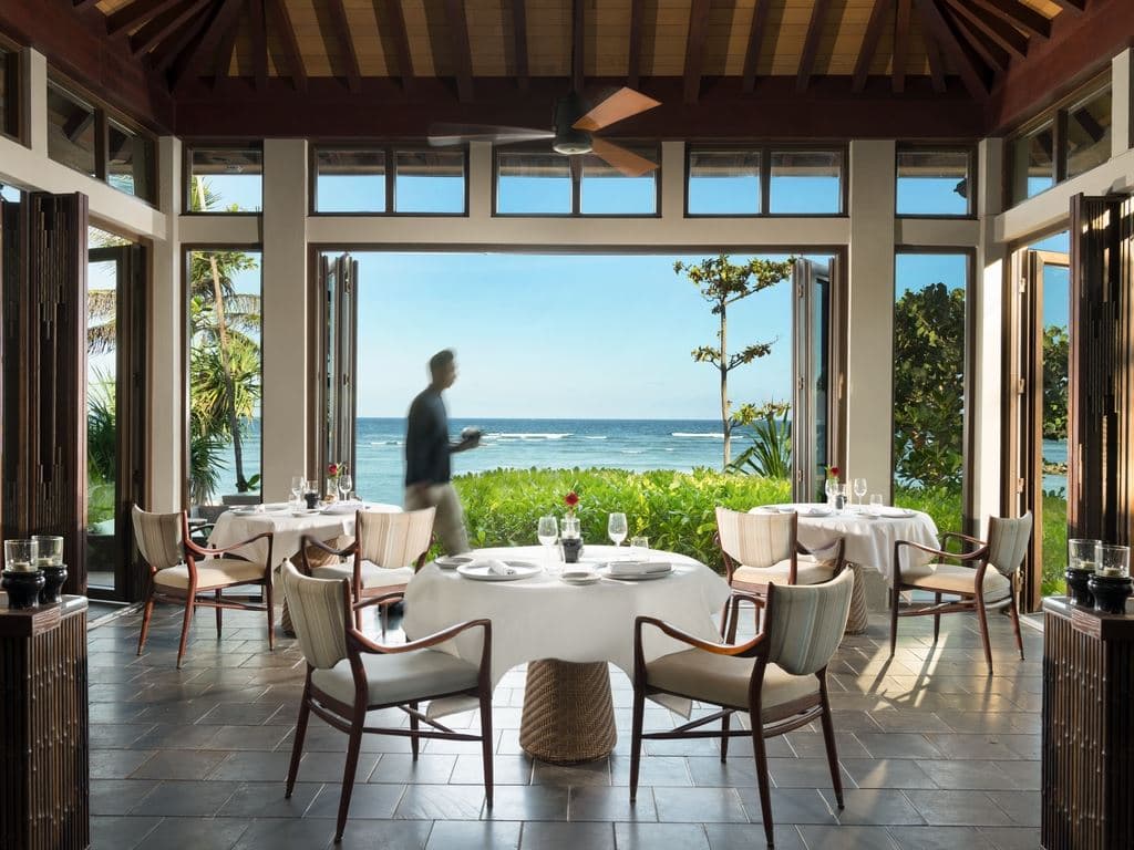 restaurants-the-beach-grill