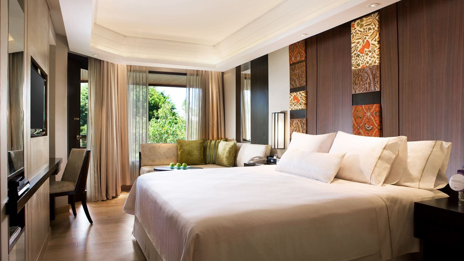 rooms-deluxe-garden-view