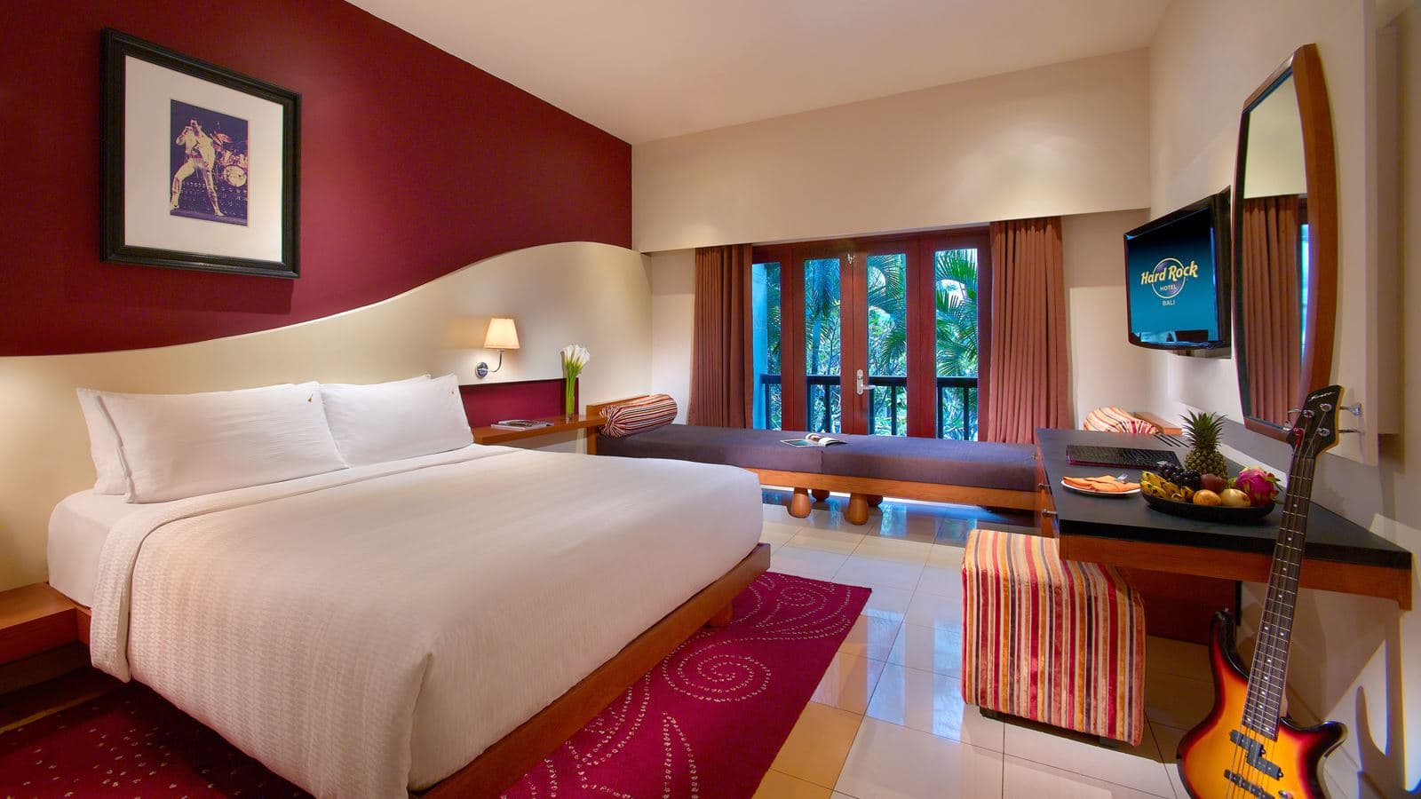 rooms-deluxe-room