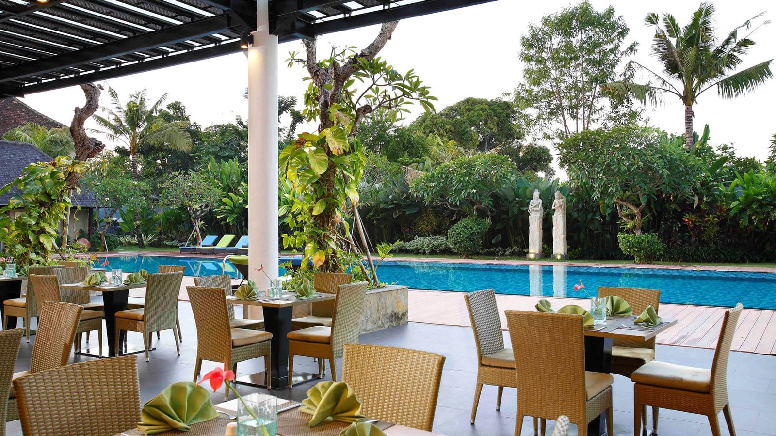 restaurants-mengiat-restaurant