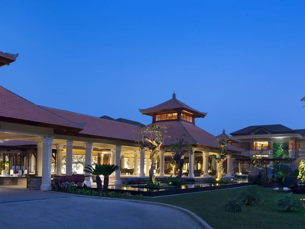 general-main-building