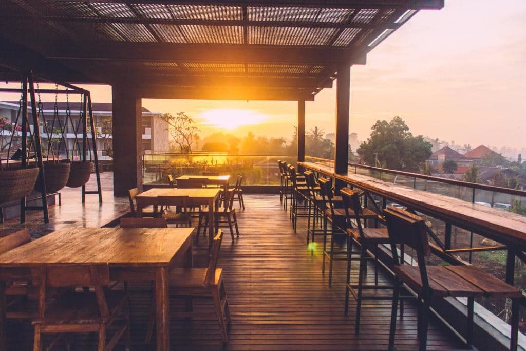 restaurants-naga-bar