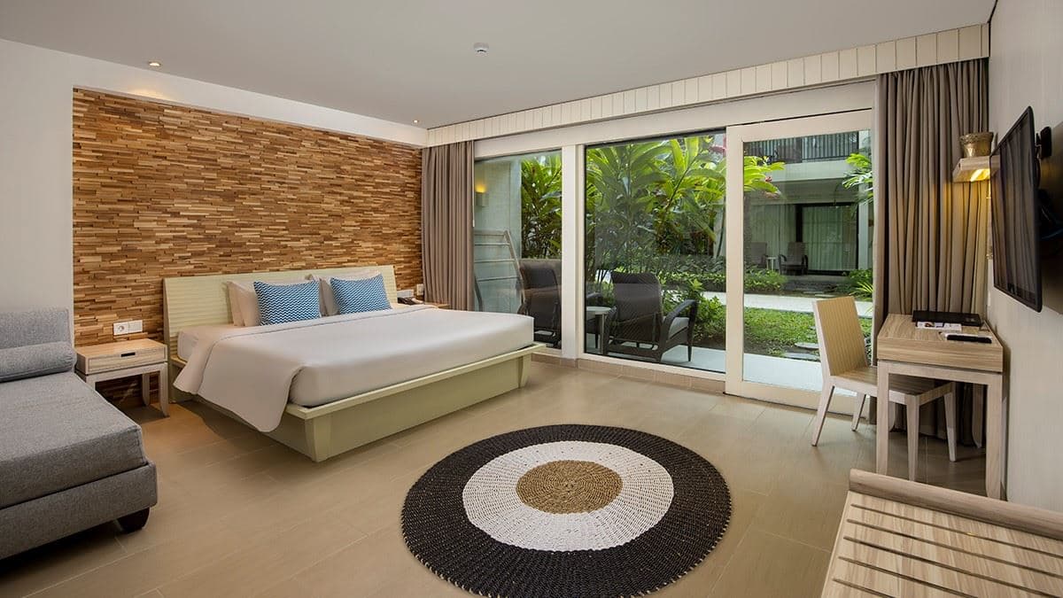 rooms-deluxe-room