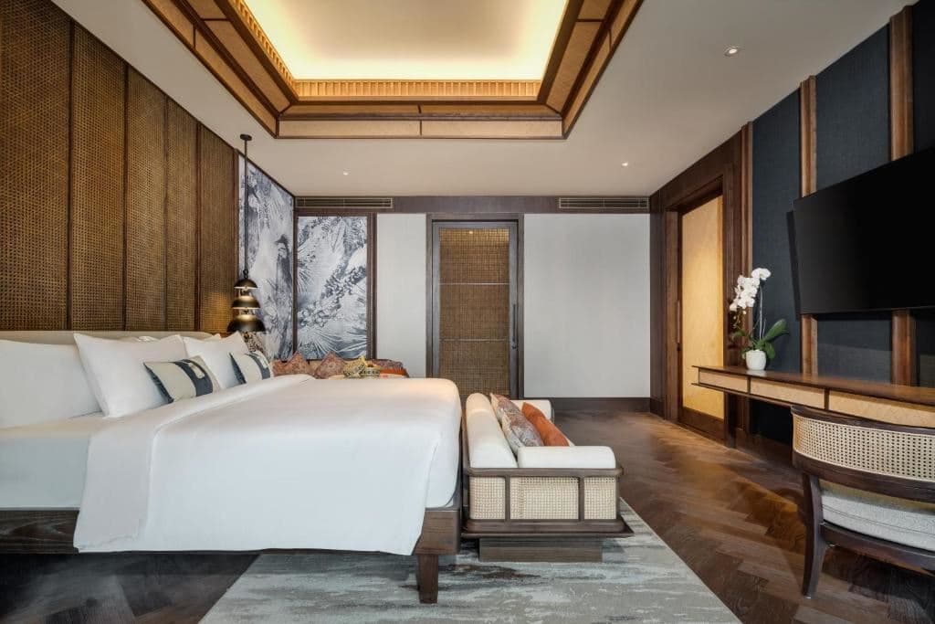 rooms-tropical-suite