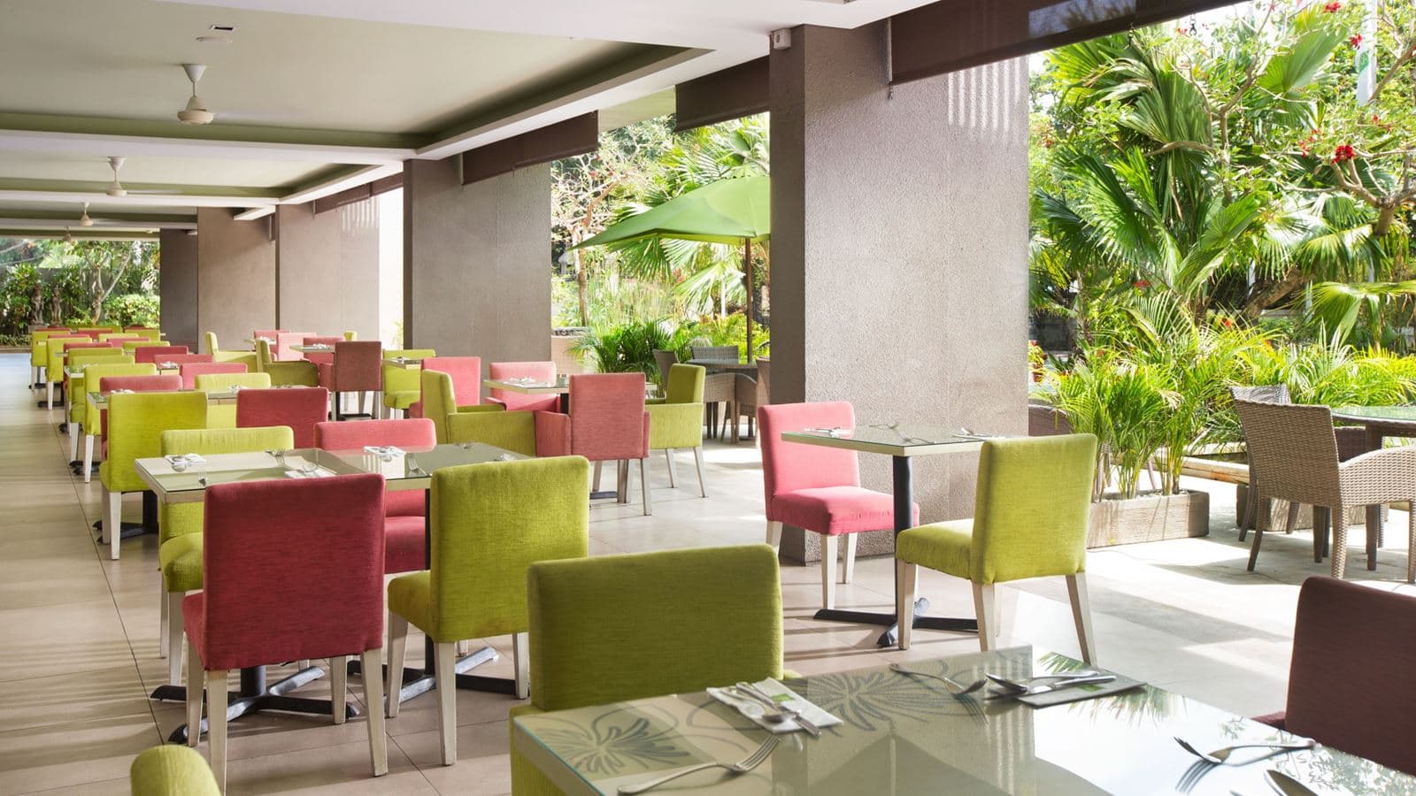 restaurants-street-restaurant