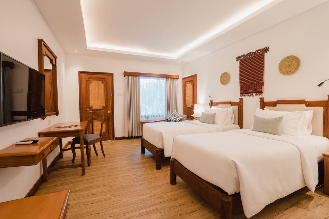 rooms-deluxe-room