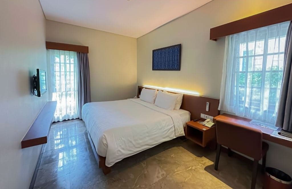 rooms-superior-room