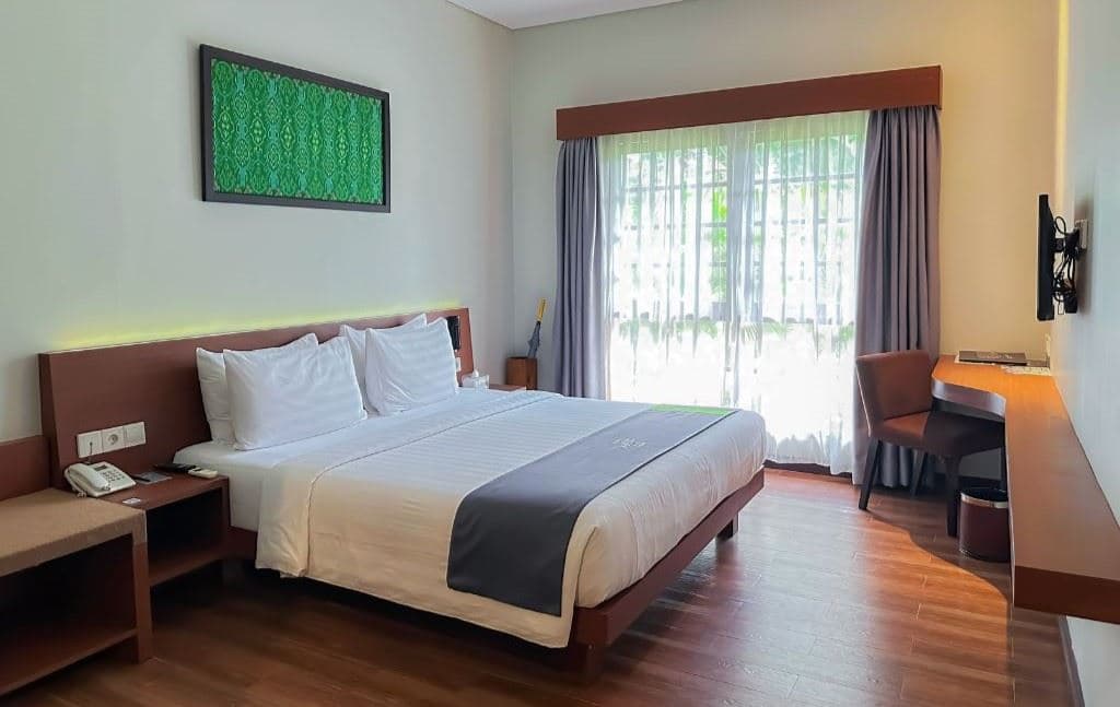 rooms-deluxe-room