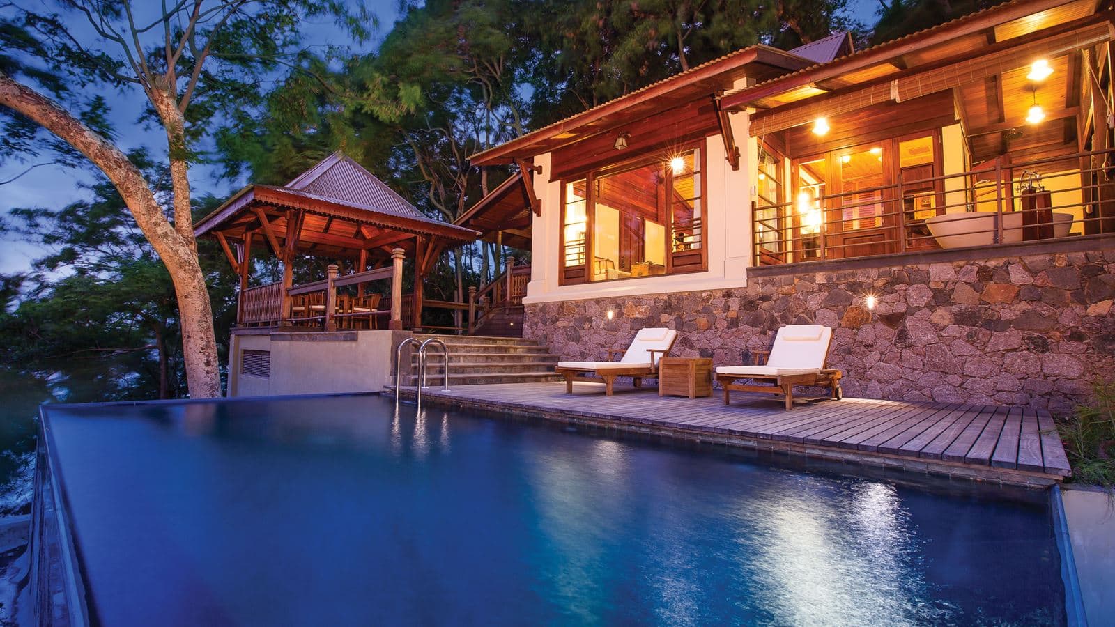 rooms-private-pool-billa
