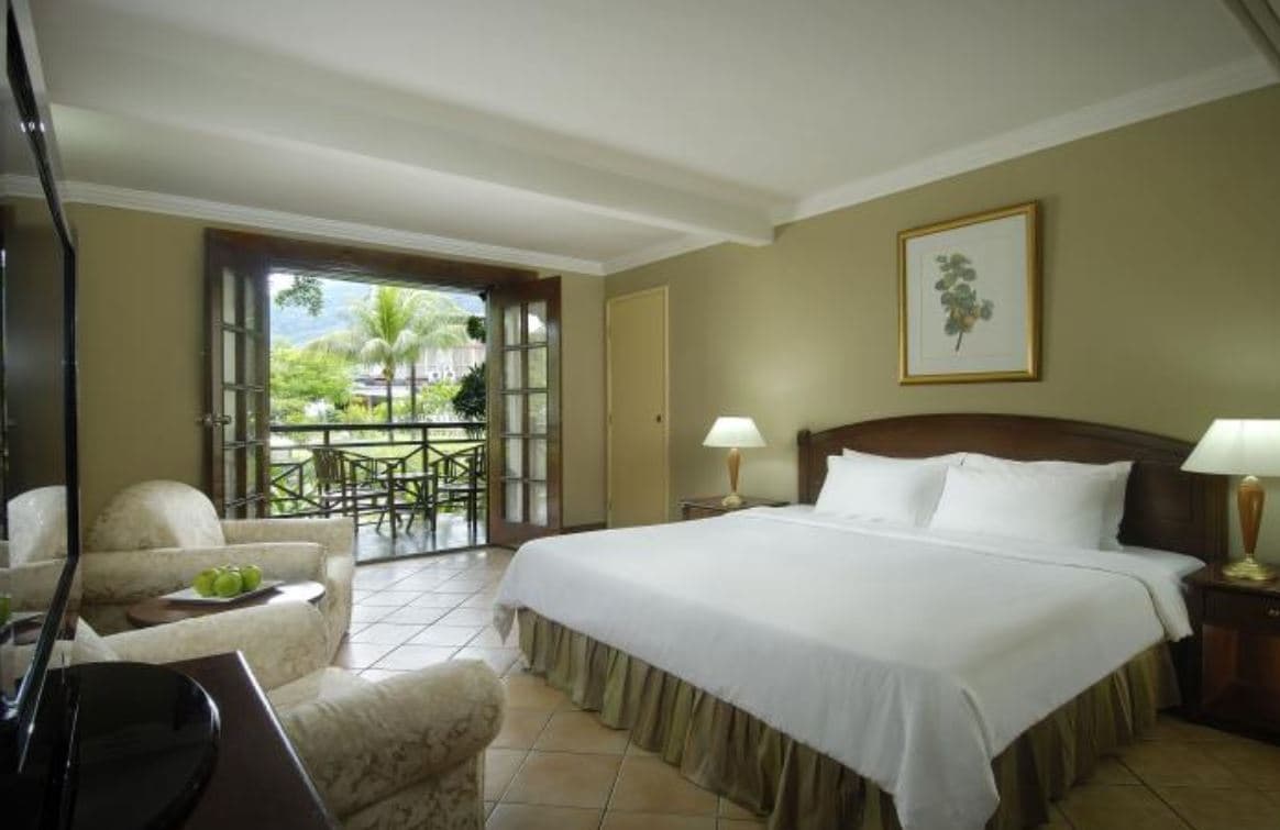 rooms-deluxe-chalet