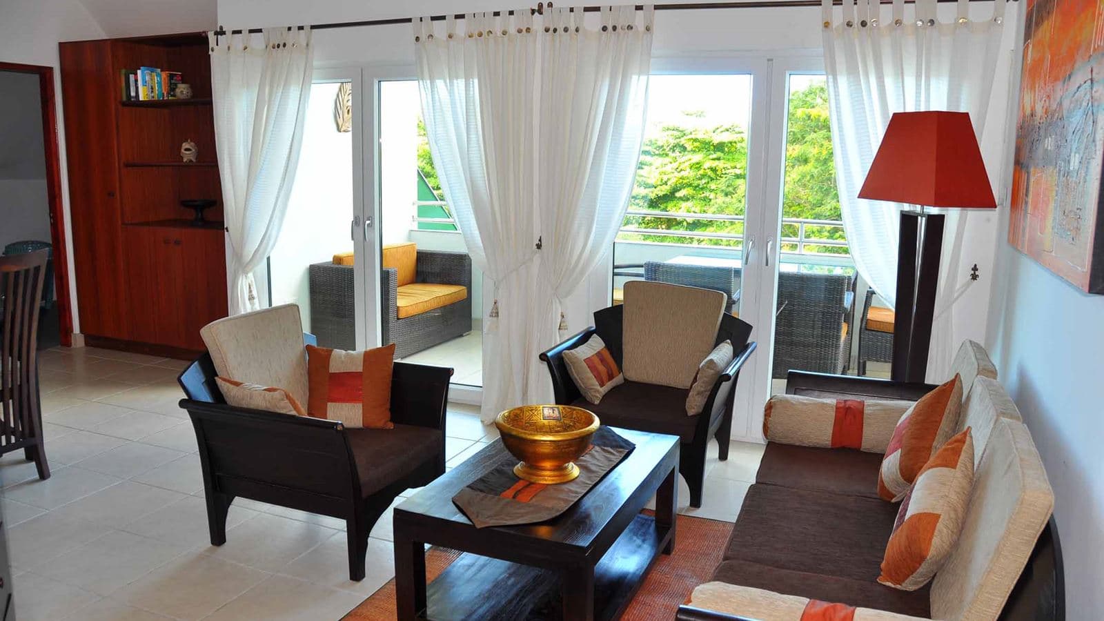 rooms-1-bedroom-terrace-studio