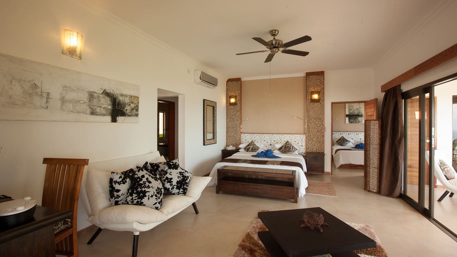 rooms-four-bedroom-hillside-villa