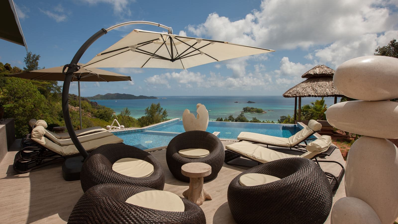 rooms-four-bedroom-hillside-villa
