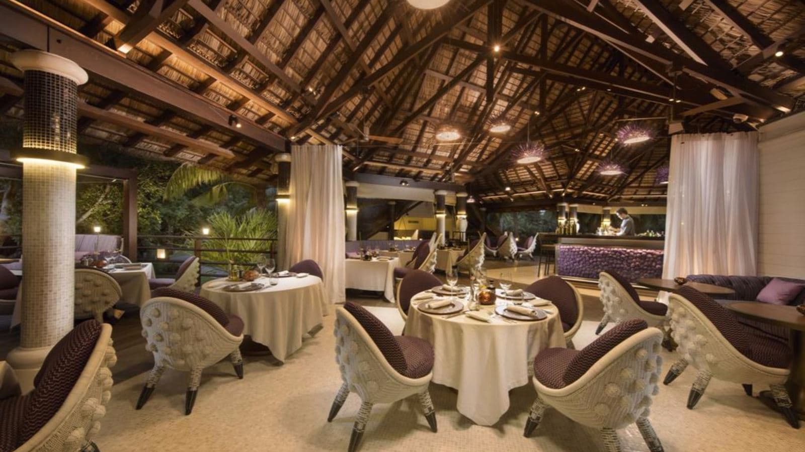 restaurants-restaurants