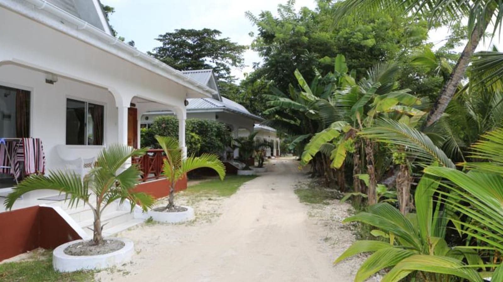 general-bungalow
