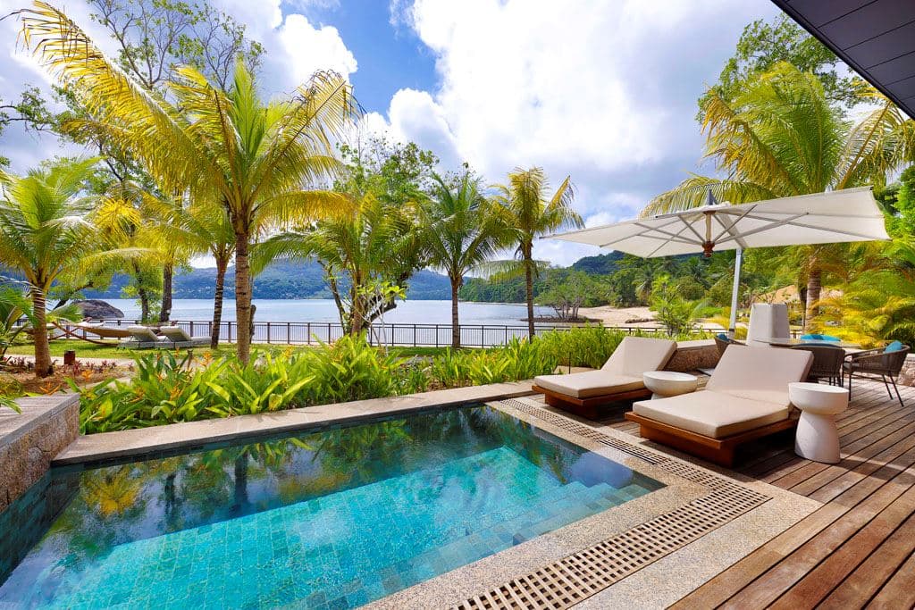 rooms-one-bedroom-bay-house-suite-with-plunge-pool