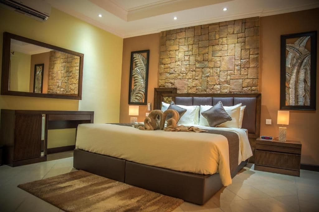 rooms-standard-room