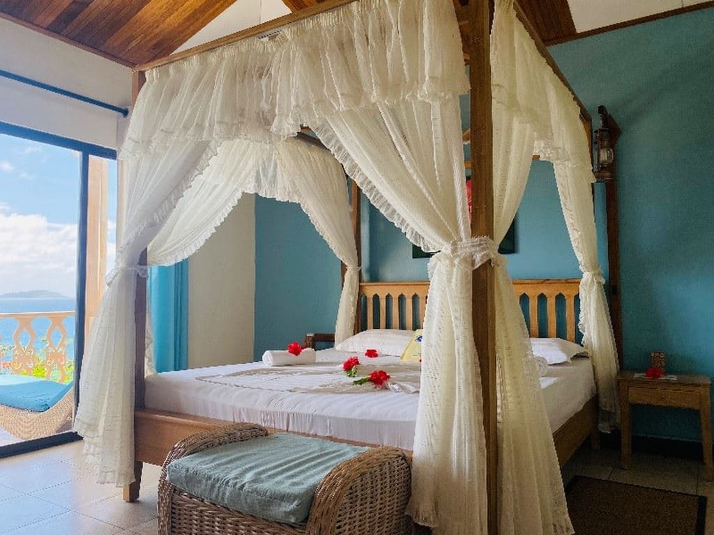 rooms-superior-room