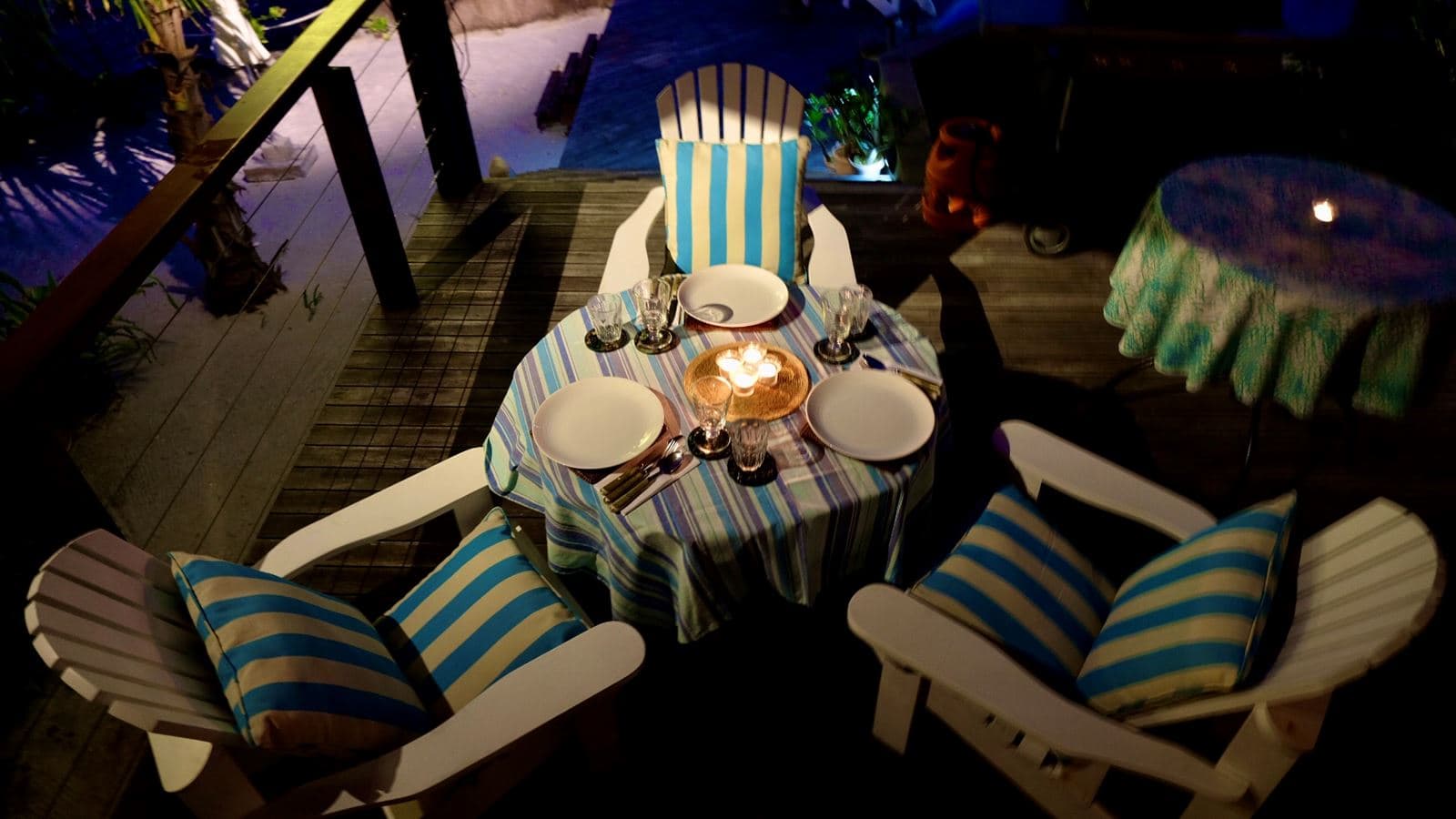 restaurants-invilla-dining