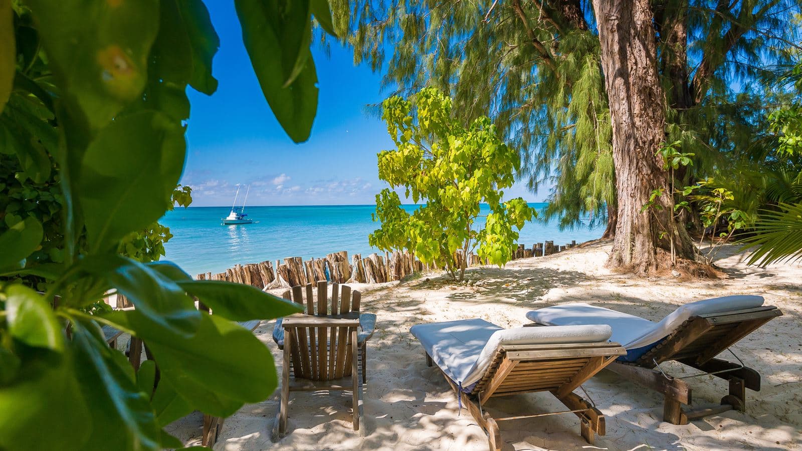 rooms-beach-villa