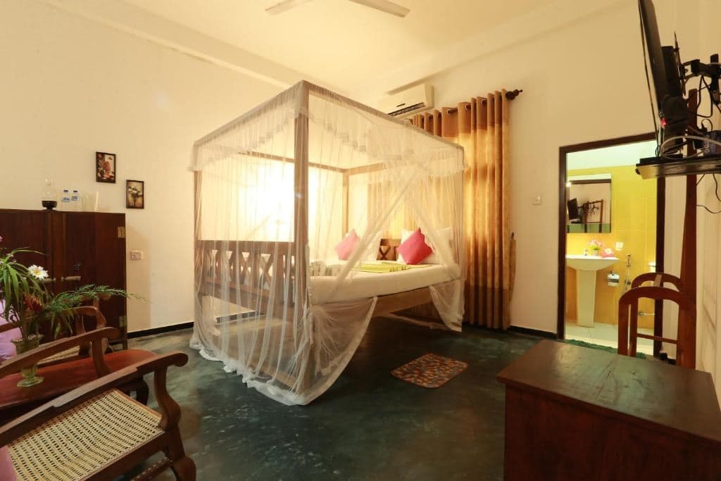 rooms-suite-room