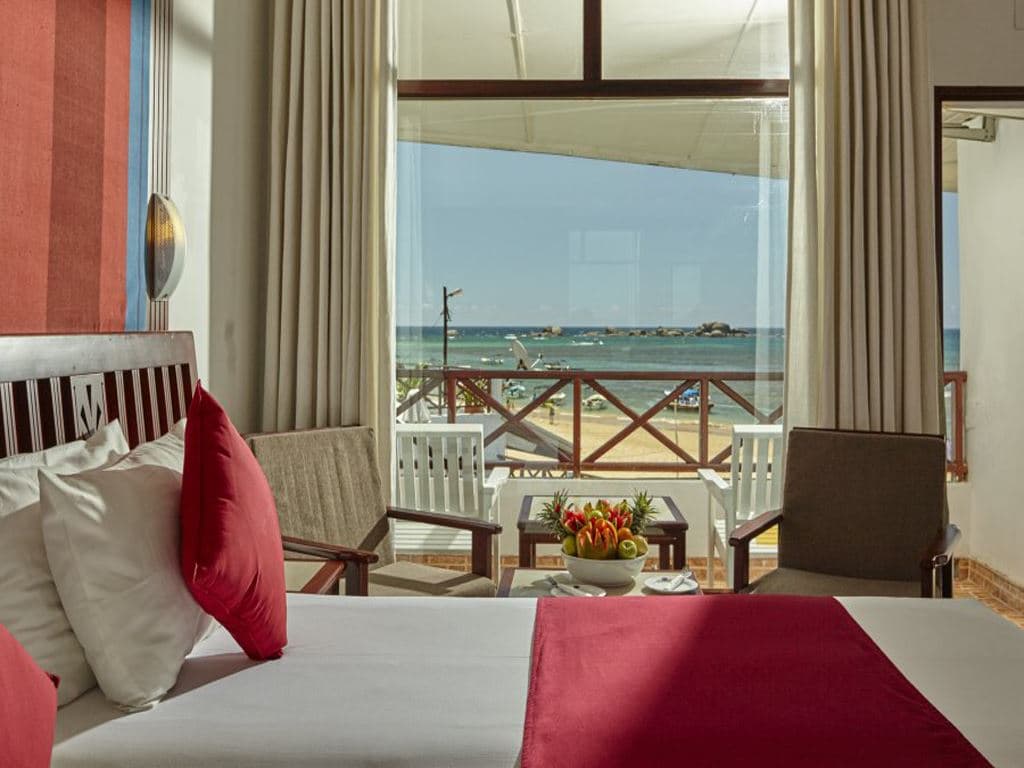 rooms-deluxe-room