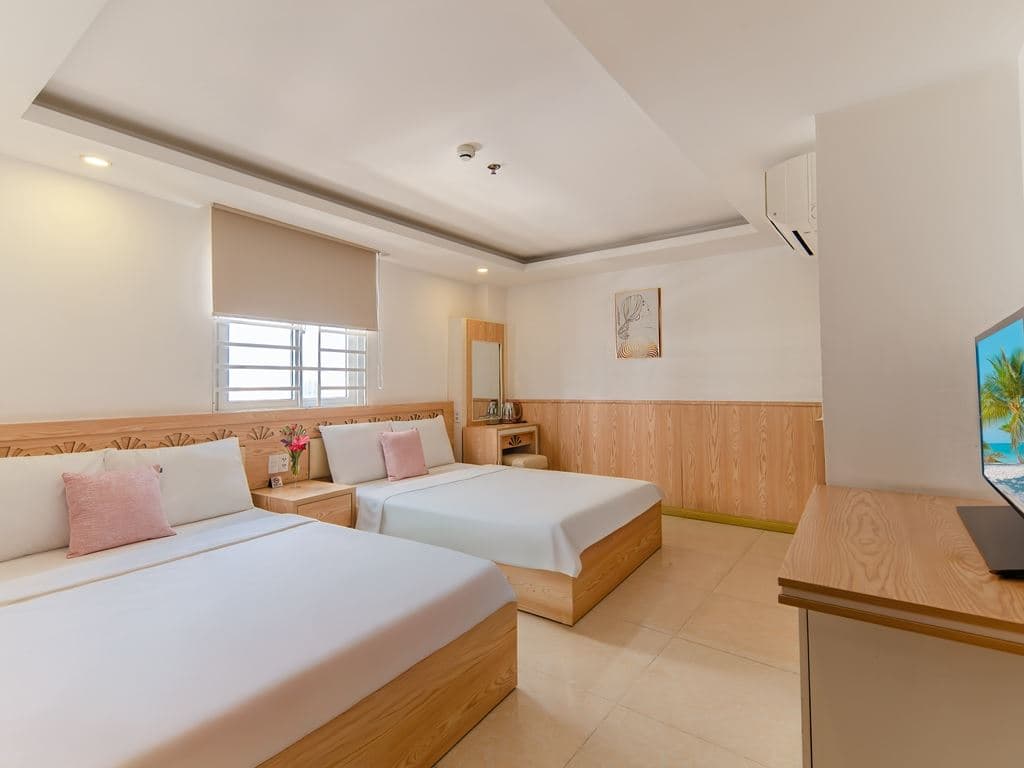rooms-superior-room