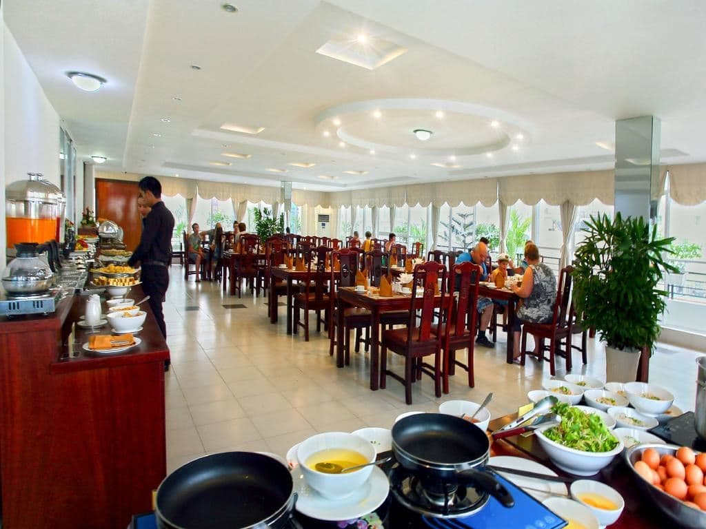 restaurants-main-restaurant
