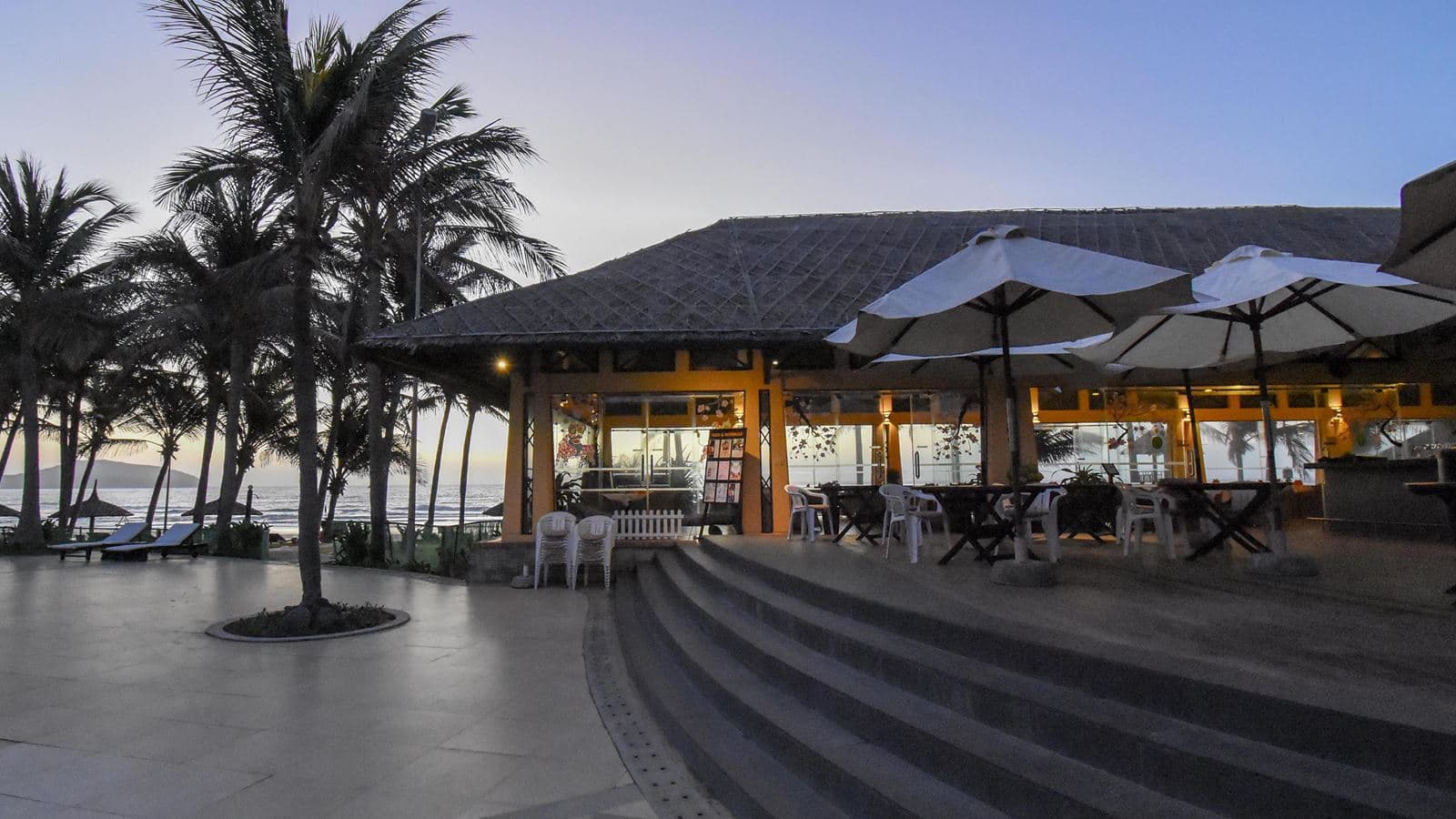 restaurants-sun-terrace