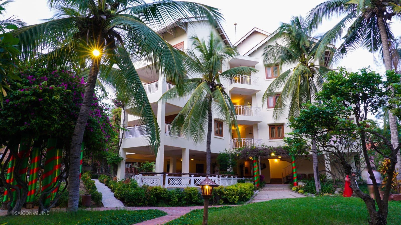 rooms-family-superior-garden-view