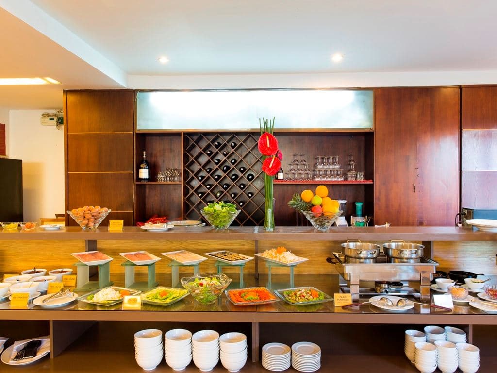 restaurants-restaurants