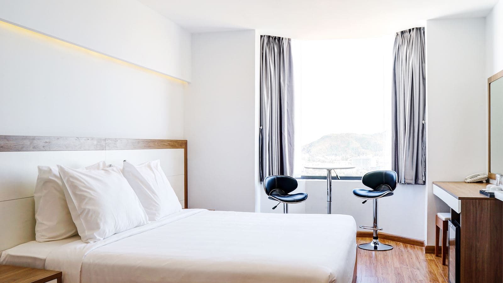 rooms-suite-room