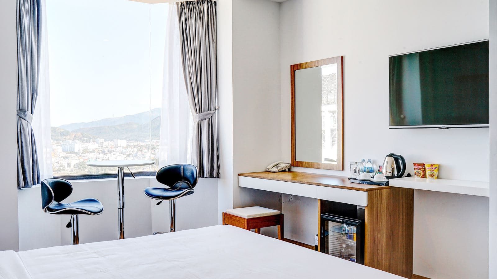rooms-suite-room