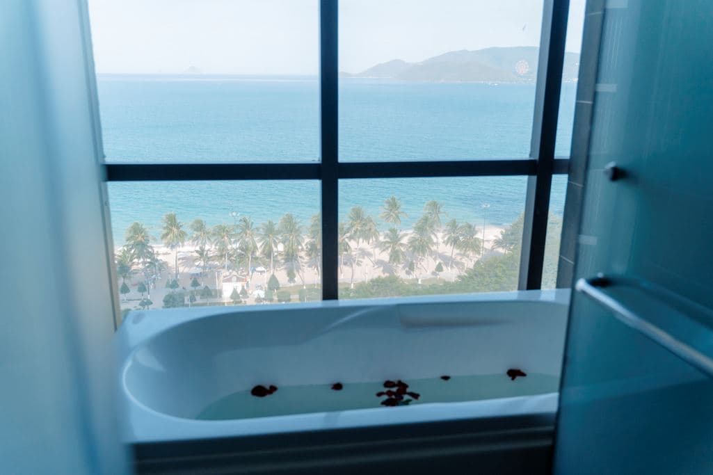 rooms-senior-deluxe-sea-view